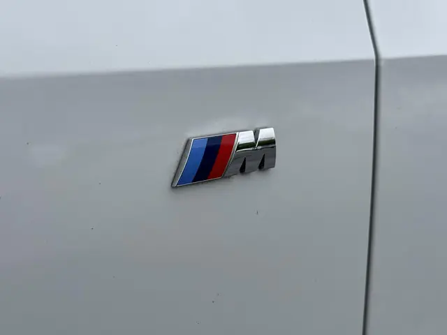 BMW X5 xDrive40i High Executive 7p. 2019 Benzine 50