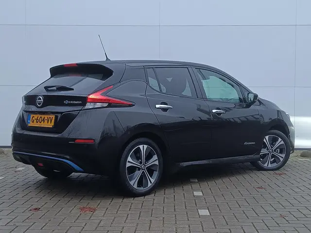 Nissan Leaf N-Connecta 40 kWh 2019 Elektrisch 2