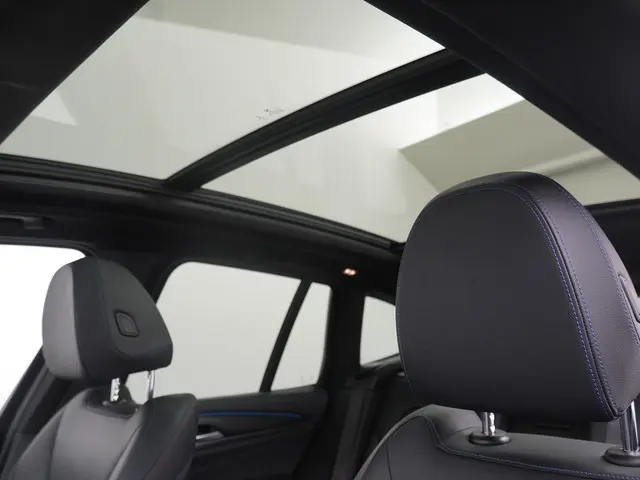 BMW iX3 High Executive 80 kWh 2022 Elektrisch 17