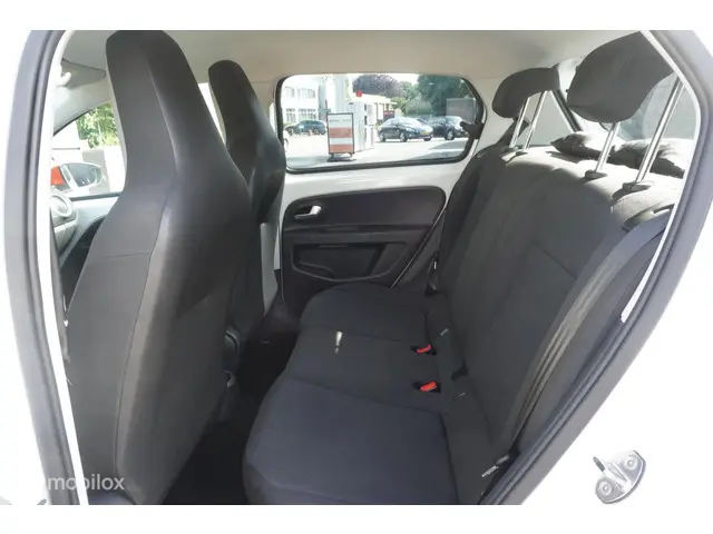 Volkswagen up! 1.0 BMT move up! 2019 Benzine 13