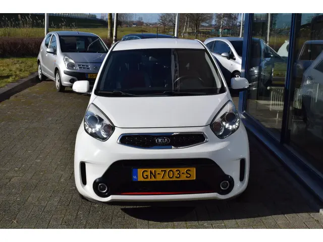 Kia Picanto 1.2 CVVT SportsLine 2015 Benzine 8