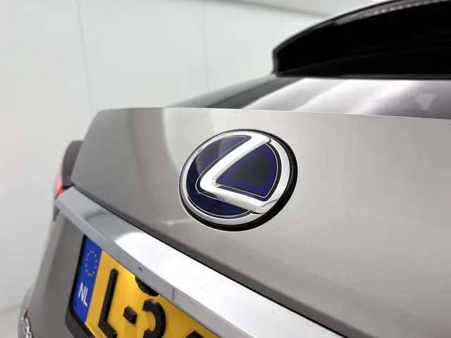 Lexus RX 450h AWD Executive Line 2021 Hybride Benzine 39