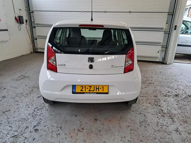 SEAT Mii 1.0 Style 2012 Benzine 6