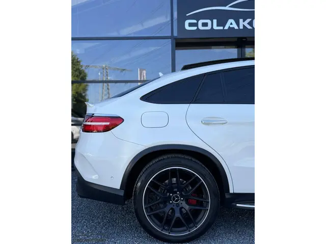 Mercedes-Benz GLE AMG 63 S 4MATIC 2016 Benzine 52