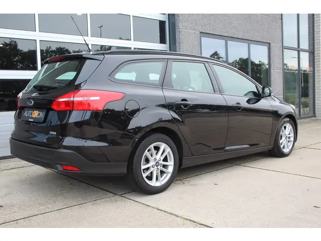 Ford Focus Wagon 1.0 Trend Edition 2015 Benzine 7
