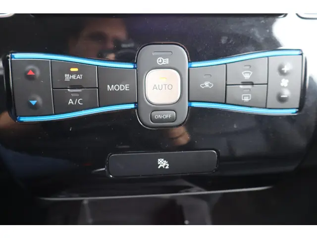 Nissan Leaf Tekna 30 kWh 2016 Elektrisch 29