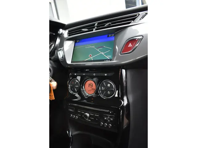 Citroën C3 1.2 VTi Exclusive 2013 Benzine 16