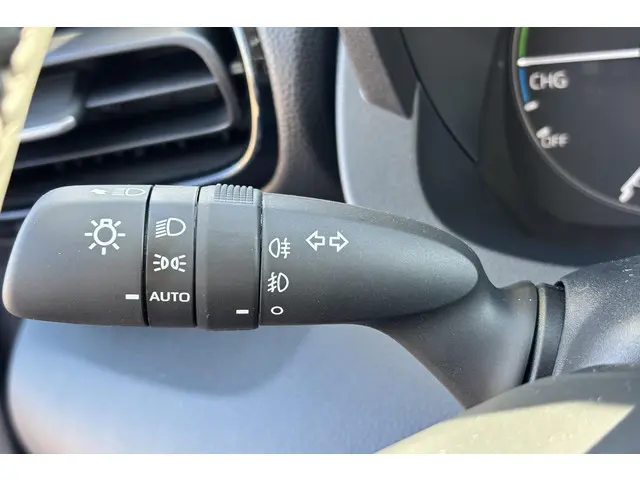 Toyota Yaris 1.5 Hybrid 115 Active 2025 Hybride Benzine 13