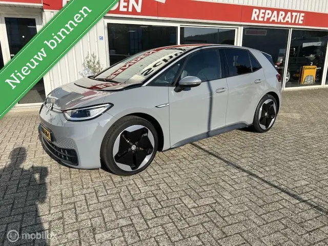Volkswagen ID.3 First Max 58 kWh 2020 Elektrisch 3