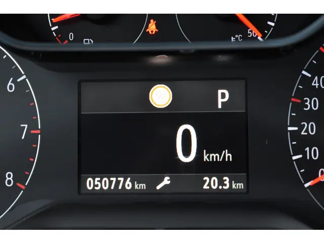 Opel Crossland X 1.2 Turbo Innovation 2019 Benzine 9