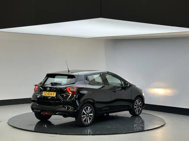 Nissan Micra 1.0L Acenta 2018 Benzine 10