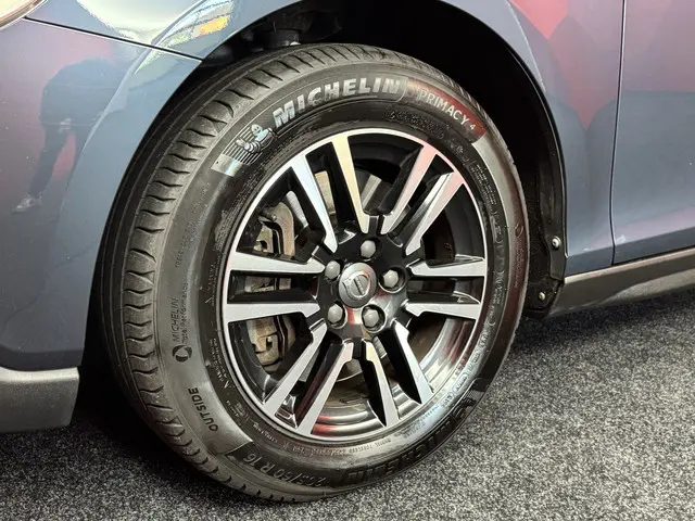 Volvo V40 Cross Country 1.5 T3 Nordic+ 2016 Benzine 36