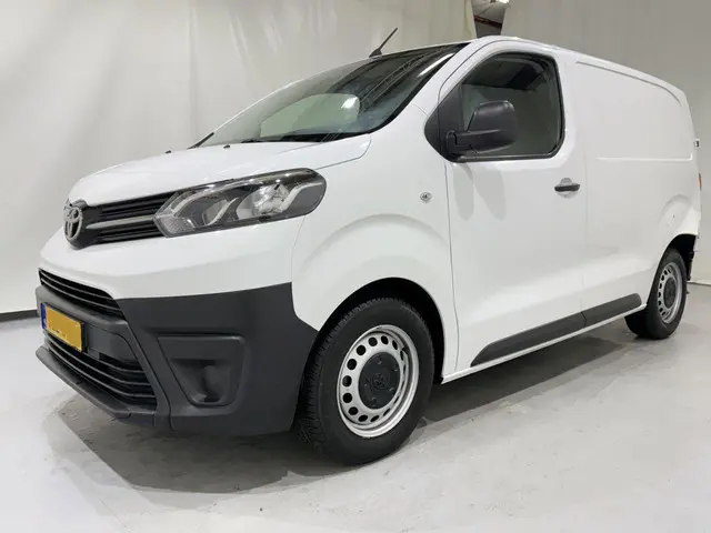 Toyota ProAce Compact 1.5 D-4D Cool Comfort 2021 Diesel 3