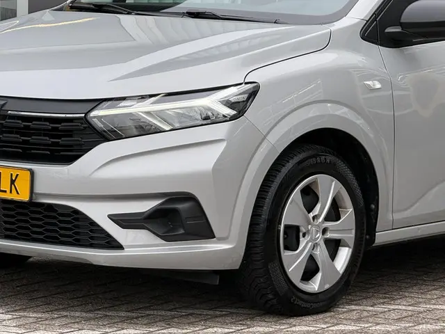 Dacia Sandero 1.0 TCe 90 Essential 2022 Benzine 3