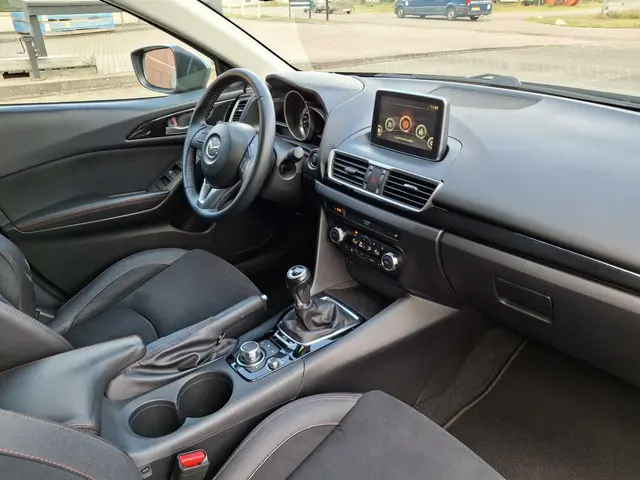 Mazda 3 2.0 GT-M 2016 Benzine 12