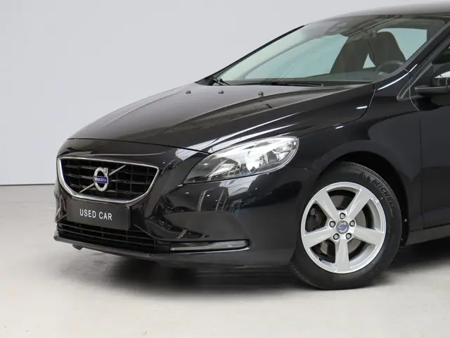 Volvo V40 1.6 T2 Momentum 2014 Benzine 4