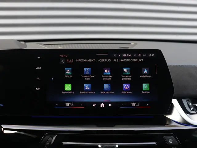 BMW X1 xDrive25e 2025 Hybride Benzine 27