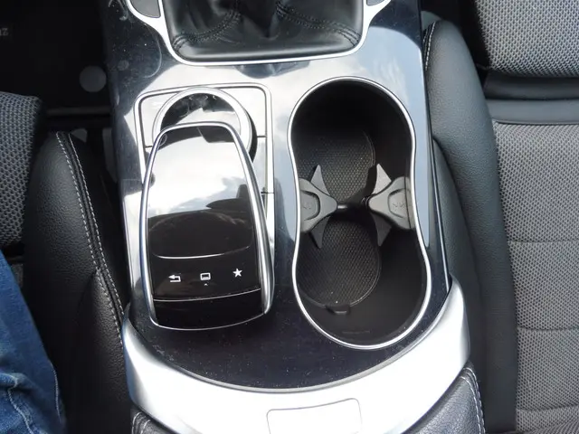 Mercedes-Benz C-Klasse Estate 180 Prestige 2015 Benzine 10