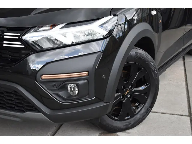 Dacia Jogger Hybrid 140 Extreme 2025 Hybride Benzine 10