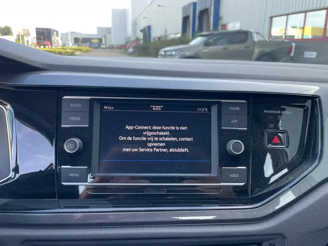 Volkswagen Polo 1.0 TSI Highline 2019 Benzine 9