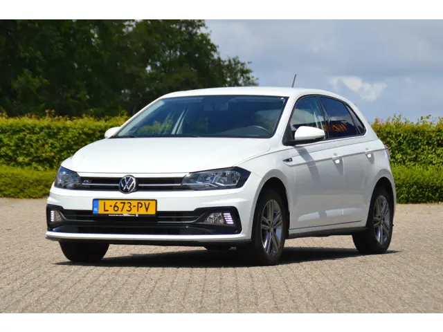 Volkswagen Polo 1.0 TSI Highline Business R 2021 Benzine 27
