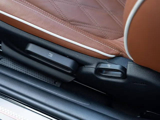 MINI 3-Deurs Cooper 2021 Benzine 27