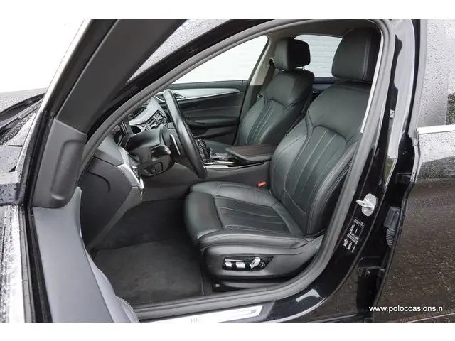 BMW 5 Serie 540i High Executive 2017 Benzine 6