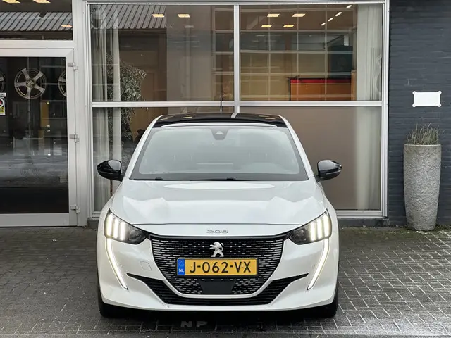 Peugeot 208 1.2 PureTech GT-Line 2020 Benzine 10