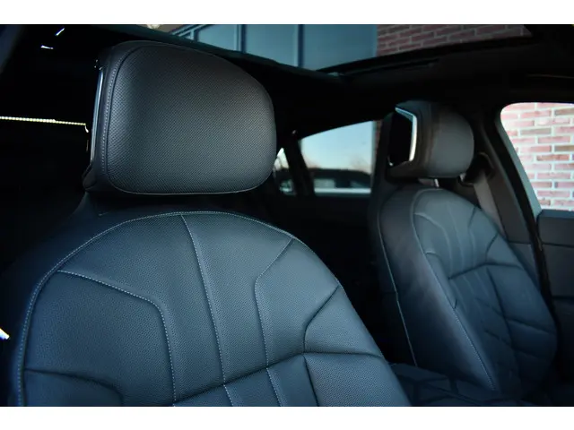 BMW 7 Serie 750e xDrive M-Sport 2025 Hybride Benzine 69