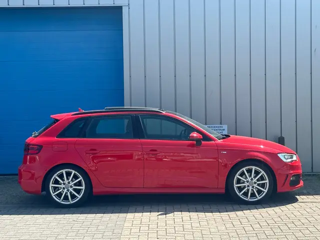Audi A3 Sportback 1.4 TFSI S-LINE PANO 2014 Benzine 21