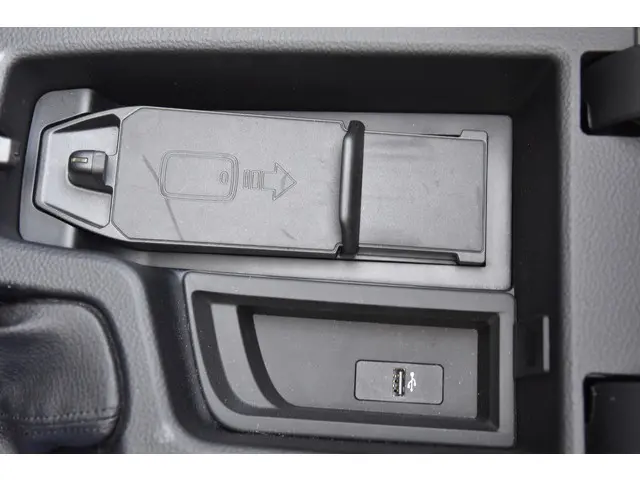 BMW 4 Serie Cabrio 440i High Executive 2019 Benzine 38