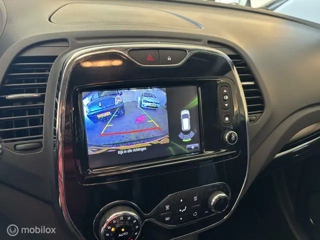 Renault Captur 0.9 TCe Helly Hansen 2015 Benzine 21