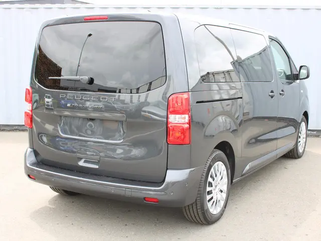 Peugeot e-Traveller Standard 75 kWh 2025 Elektrisch 7