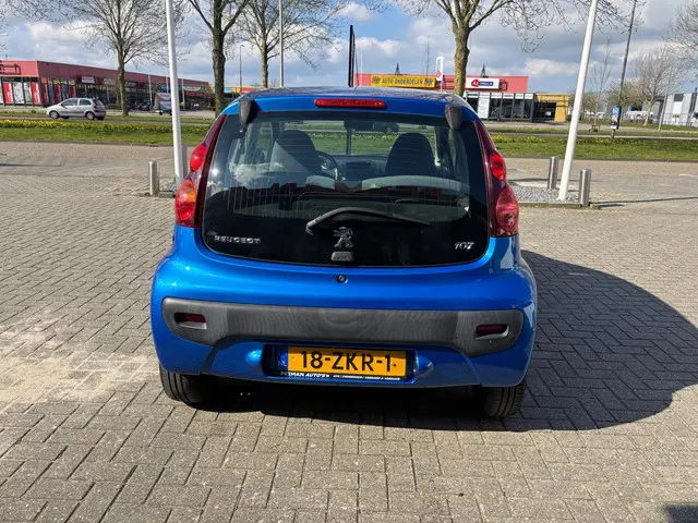 Peugeot 107 1.0 Access Accent 2012 Benzine 7