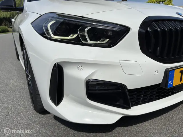 BMW 1 Serie 116i M Sport Shadow 2021 Benzine 5