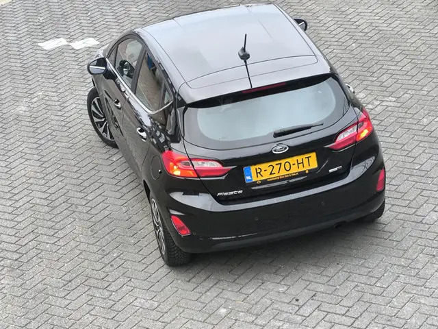 Ford Fiesta 1.0 EcoBoost Hybrid Titanium 2022 Benzine 30