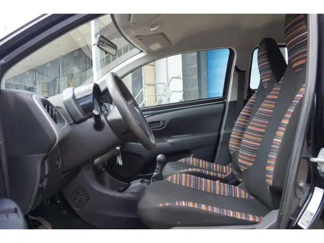 Citroën C1 1.0 e-VTi Feel * 12 maanden BOVAG * 2014 Benzine 13