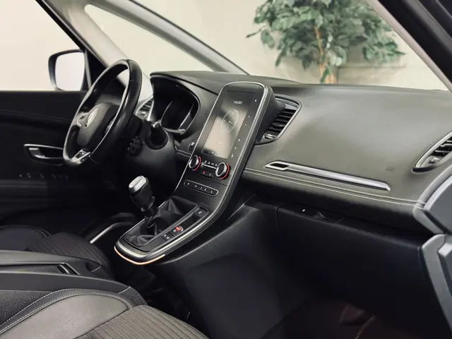 Renault Grand Scénic 1.3 TCe Bose 7p. 2020 Benzine 38