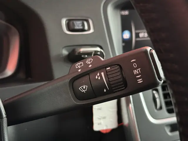 Volvo V60 1.5 T3 Polar+ 2018 Benzine 32