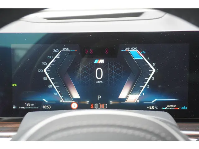 BMW X6 xDrive40i 2025 Benzine 23