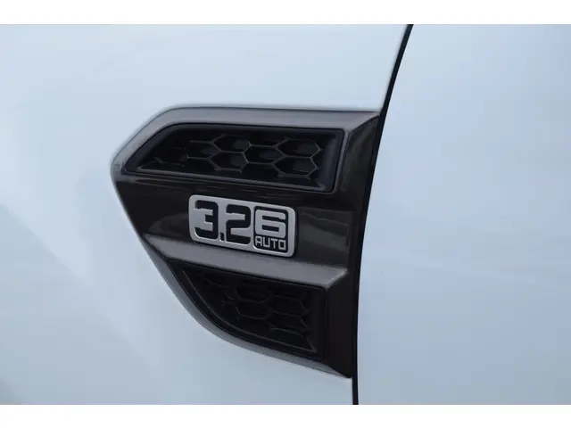 Ford Ranger 3.2 TDCi Wildtrak Supercab 2017 Diesel 23