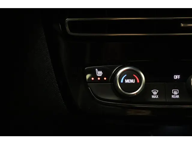 Opel Mokka-e Ultimate 50-kWh 11kw bl. 2021 Elektrisch 23