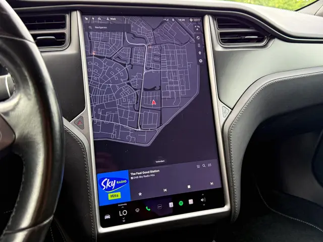 Tesla Model S 75D 2018 Elektrisch 15