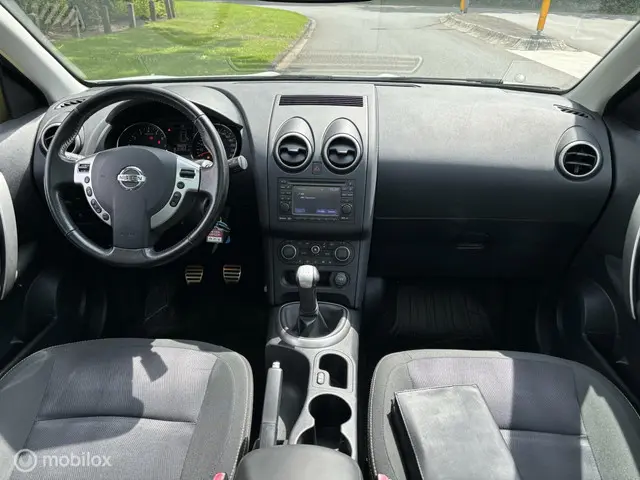 Nissan QASHQAI 1.6 Connect Edition 2013 Benzine 4