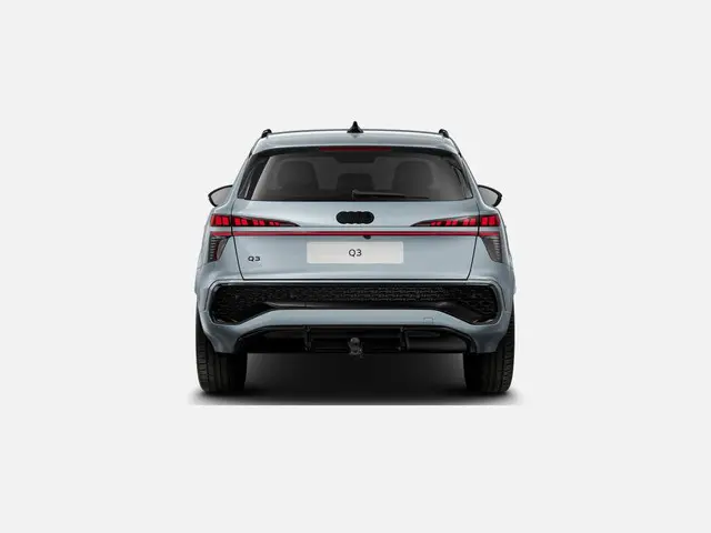 Audi Q3 1.5 200kW e-hybrid S edition 272 PK 2026 Benzine 6