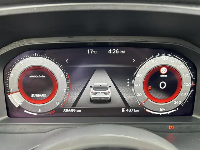 Nissan QASHQAI 1.3 MHEV N-Connecta 2023 Benzine 4