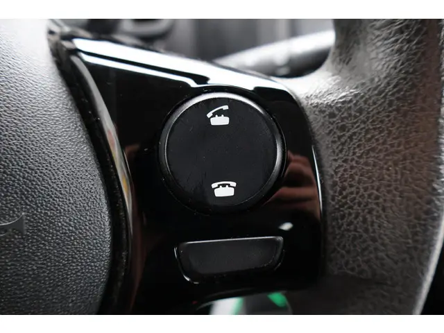 Peugeot 108 1.0 e-VTi Active 2019 Benzine 17