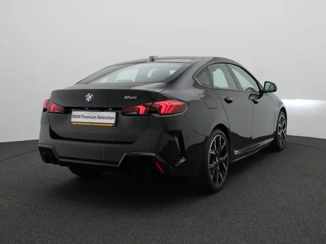 BMW 2 Serie 3