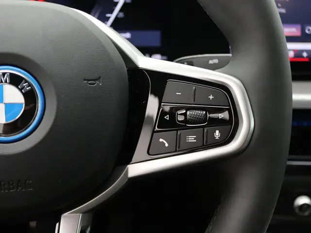 BMW i4 eDrive35 2025 Elektrisch 14