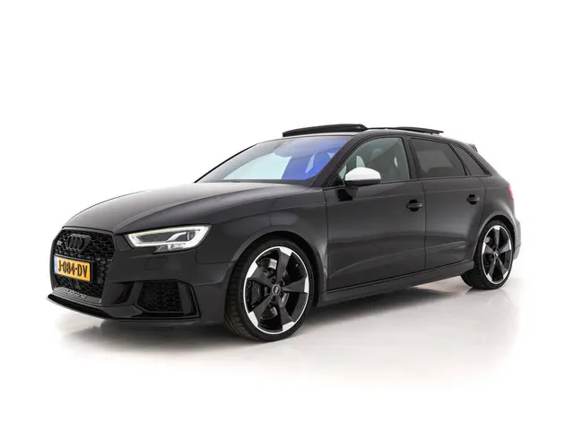 Audi RS3 3